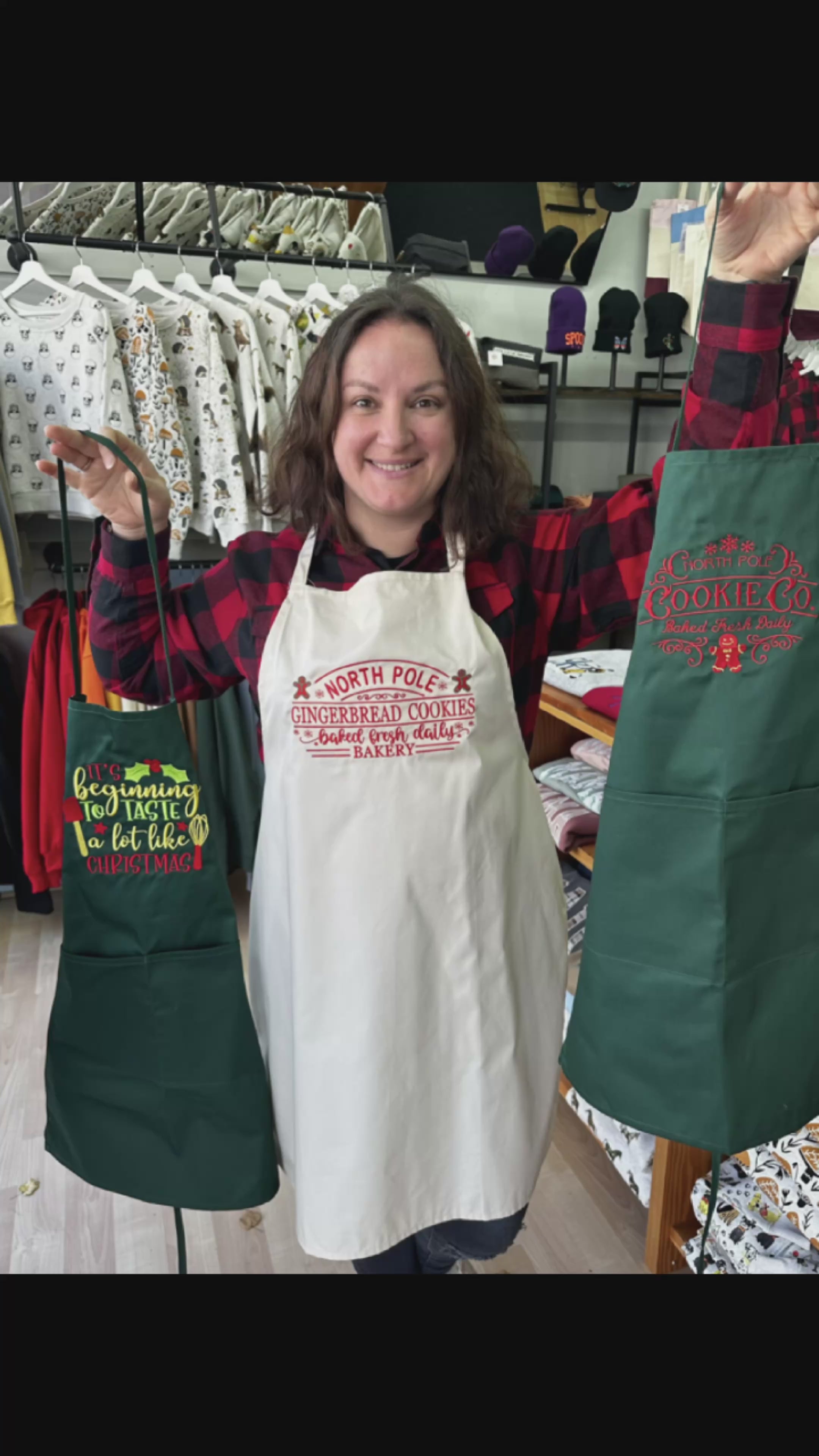 Load video: Apron North Pole